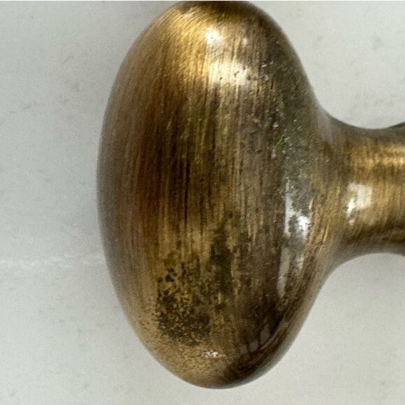 Oval Brass Metal Drawer Pulls Cabinet Knobs Handles Heavy Set of 10 1.25" Wide - Picture 2 of 12